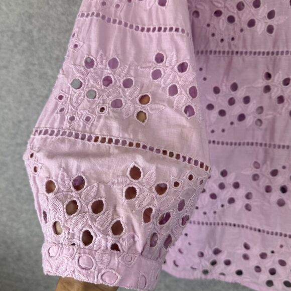 Chico’s Cotton Eyelet Blouse Women’s Size 3 |XL Pullover V-Neck Embroidered Boho - Picture 5 of 10